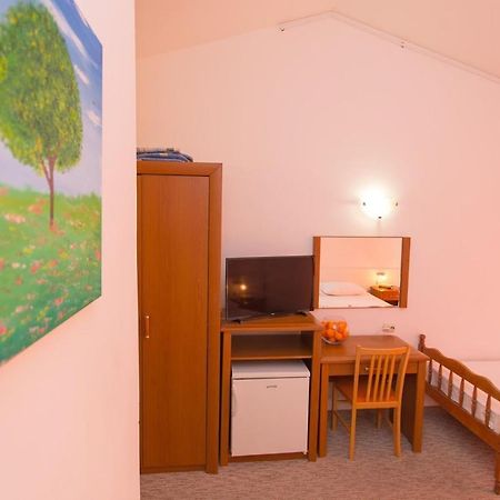Apartmani Ana Mlini Extérieur photo